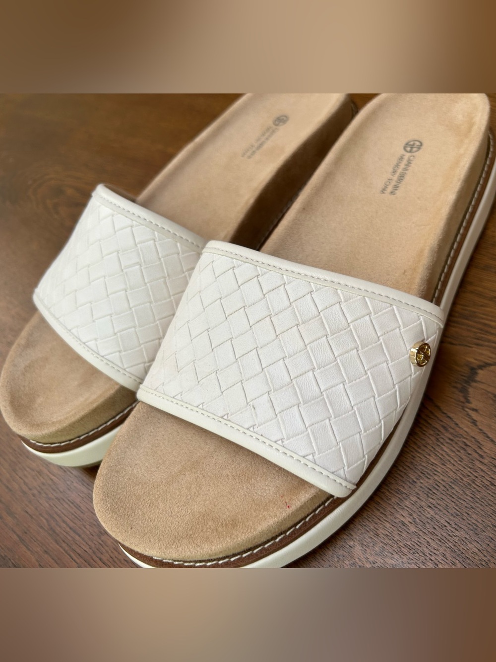 NWT Giani Bernini CreamWhite Woven Slides Women -Comfort Memory Foam Slip-Ons!